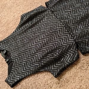 Fun dress! Show a little skin!